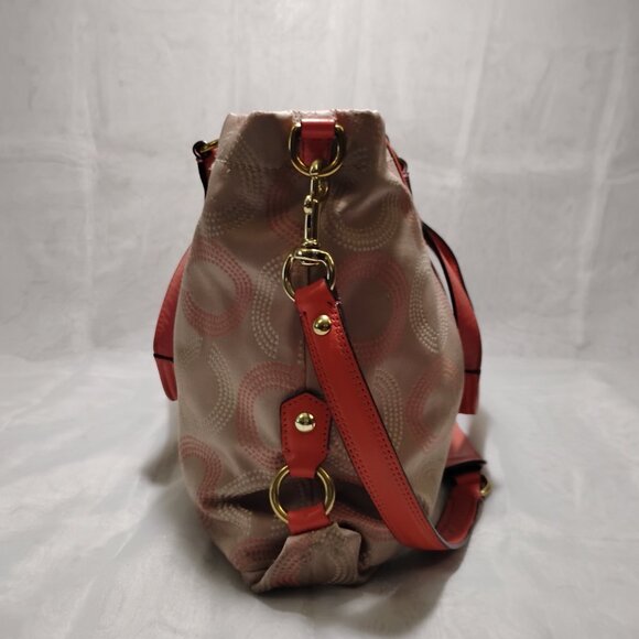 Coach Ashley Signature Opt Art - Picture 12 of 12